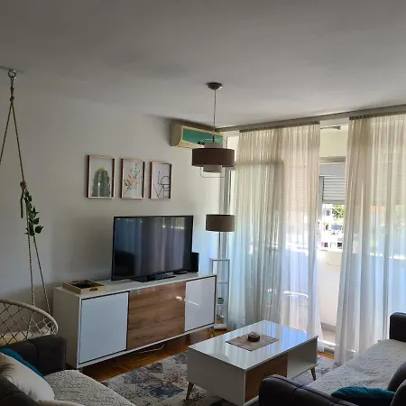 D&d Apartment *